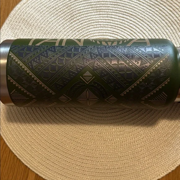 Tanoa Fa’ato’aga 36 oz Tumbler - Picture 4 of 10